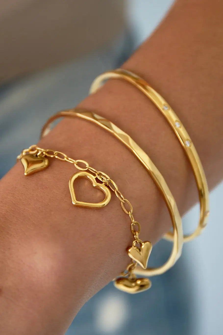 Гривна LOVING – неръждаема стомана с 14K позлата, златист цвят, 16 см + 3 см удължение Versai