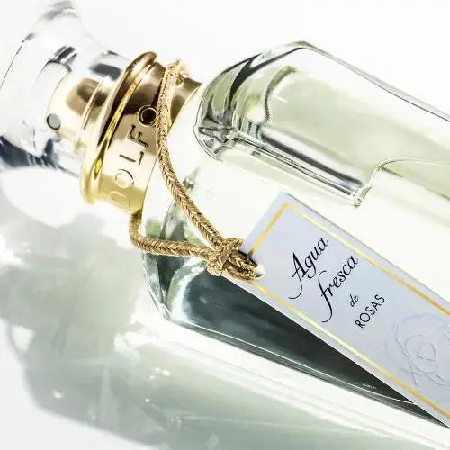 ADOLFO DOMINGUEZ Agua Fresca de Rosas L 120 ml EDT - Versai.bg