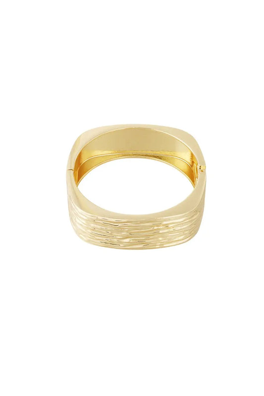 Гривна SQUARED BANGLE – златиста, неръждаема стомана с циркони, Ø 6.2 x 2 см, регулируема Versai